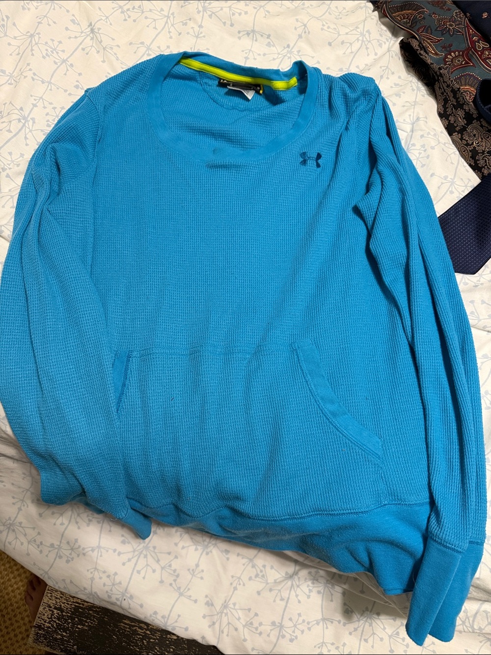 Under Armour Men’s Bright Blue Waffle-Knit Pullover Hoodie